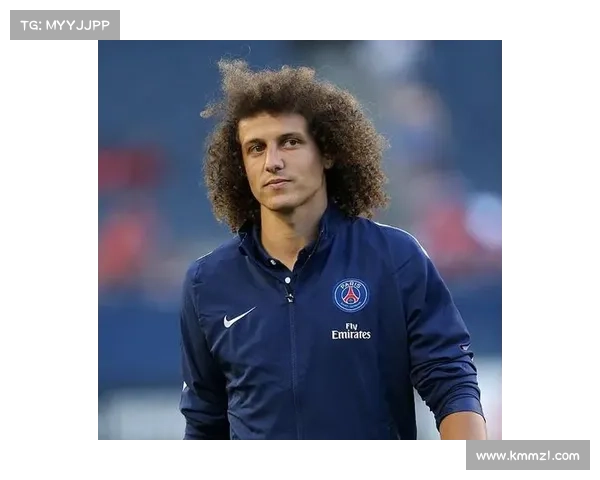 大卫路易斯无缘名单背后的真相与球队用人策略深度解析